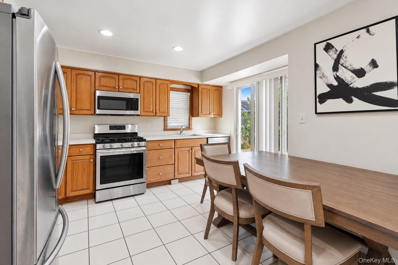 35 Rintin Street – For Sale photo 3