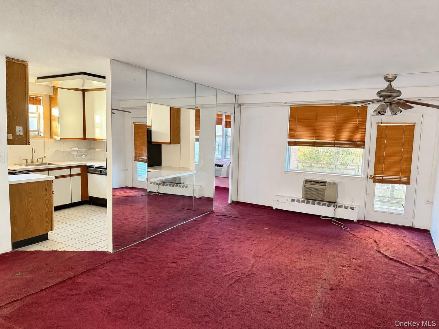 5700 Arlington Avenue, Unit 3V