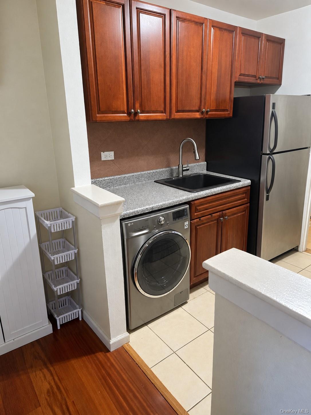 1200 E 53rd Street, Unit 3P photo 5