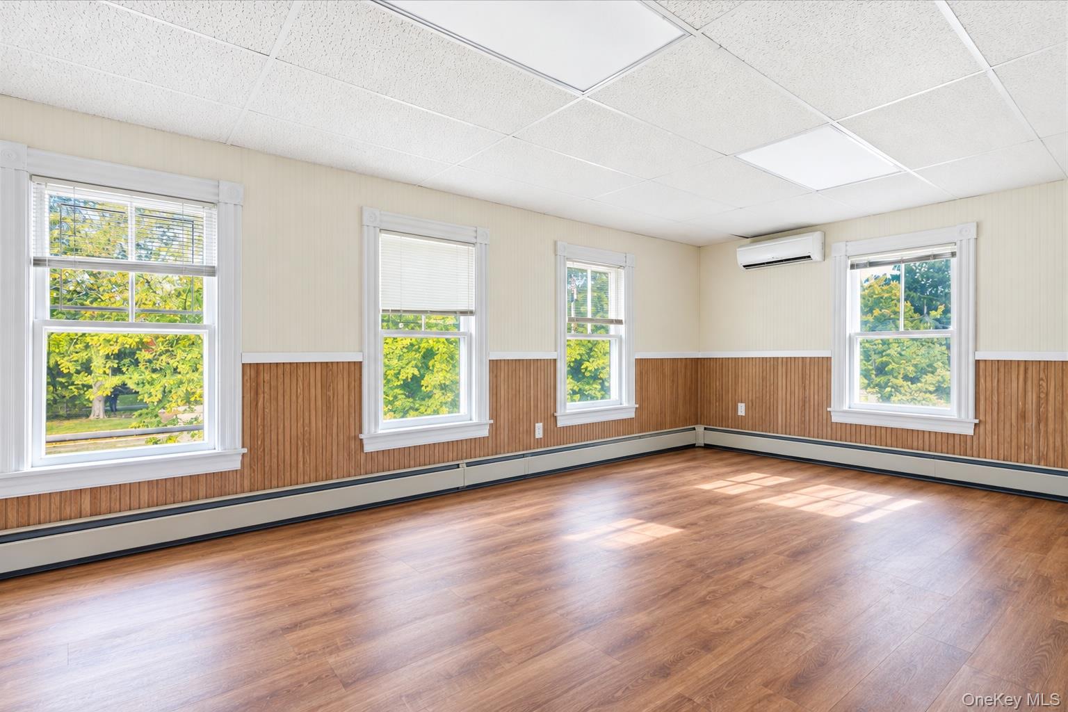 575 Montauk Highway – For Rent photo 9