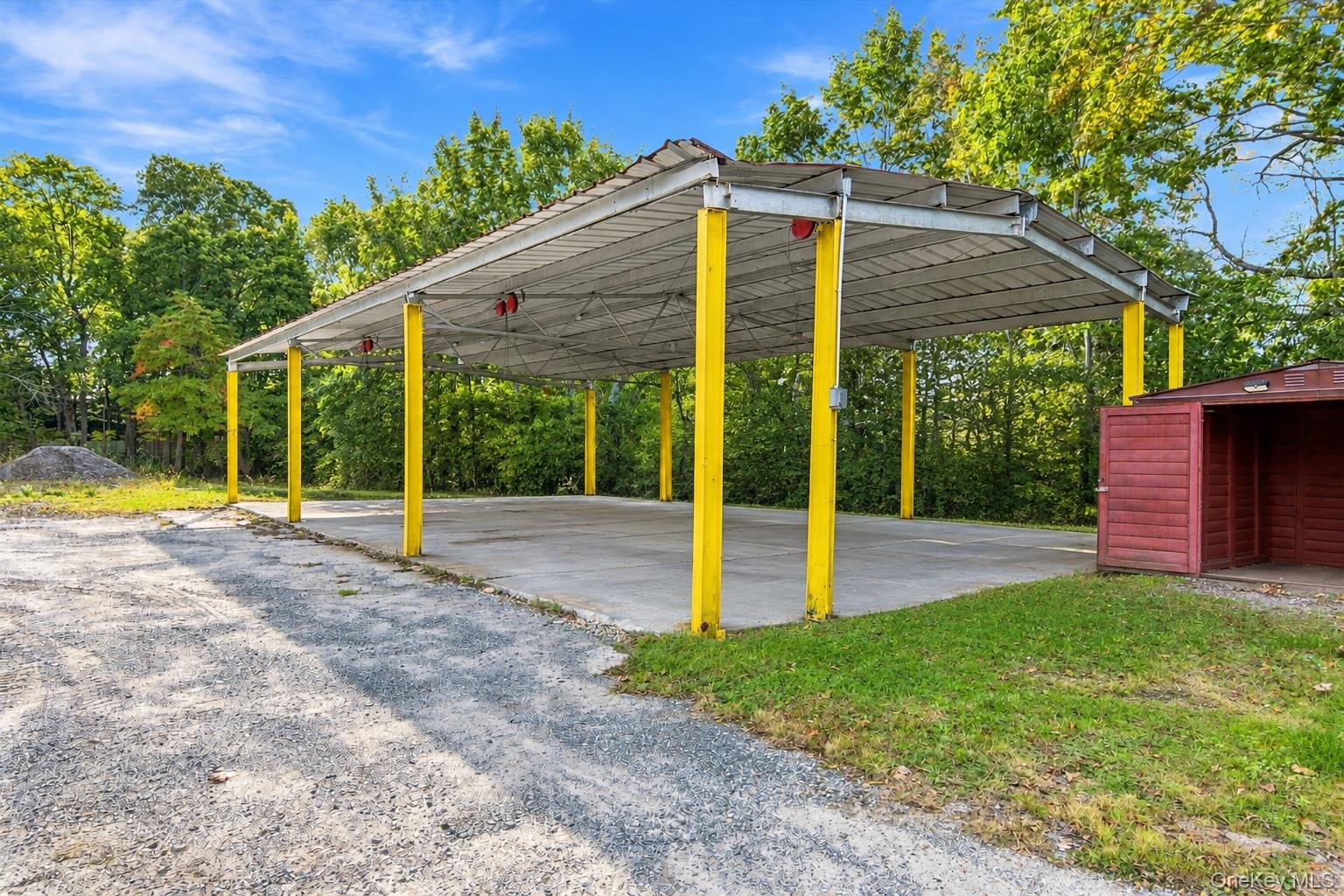 575 Montauk Highway – For Rent photo 4
