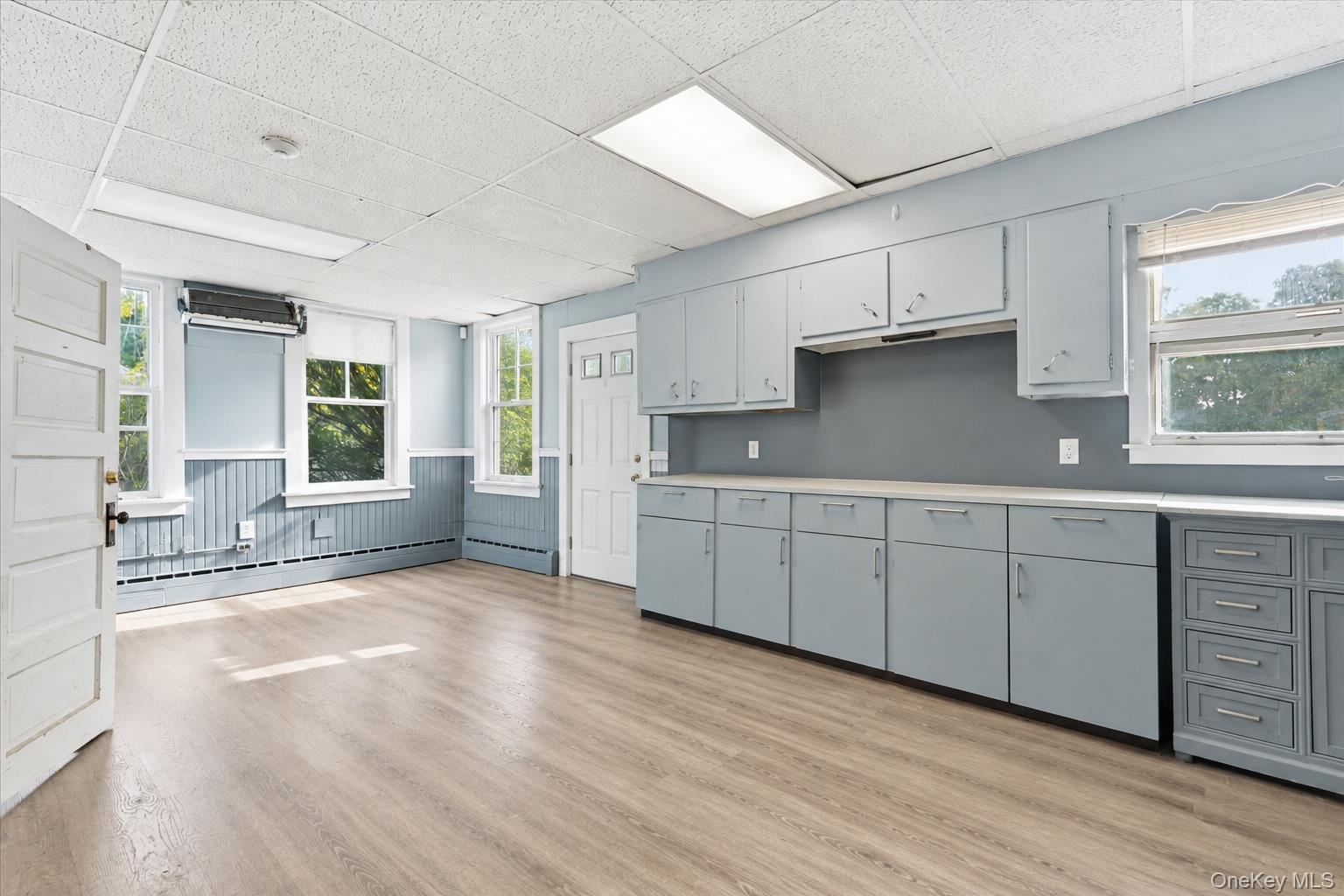 575 Montauk Highway – For Rent photo 5