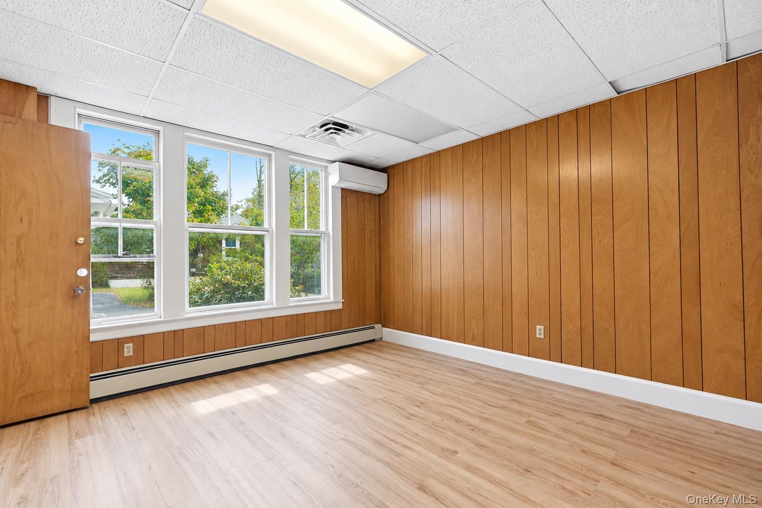 575 Montauk Highway – For Rent photo 7