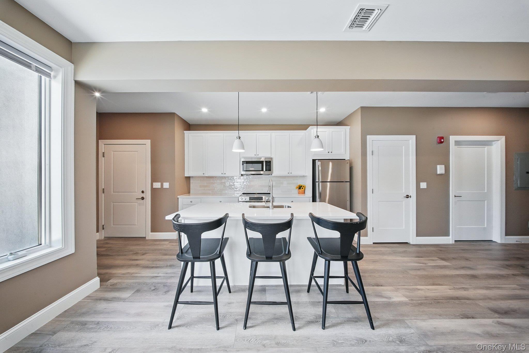 2 Giada Lane, Unit 1 photo 6