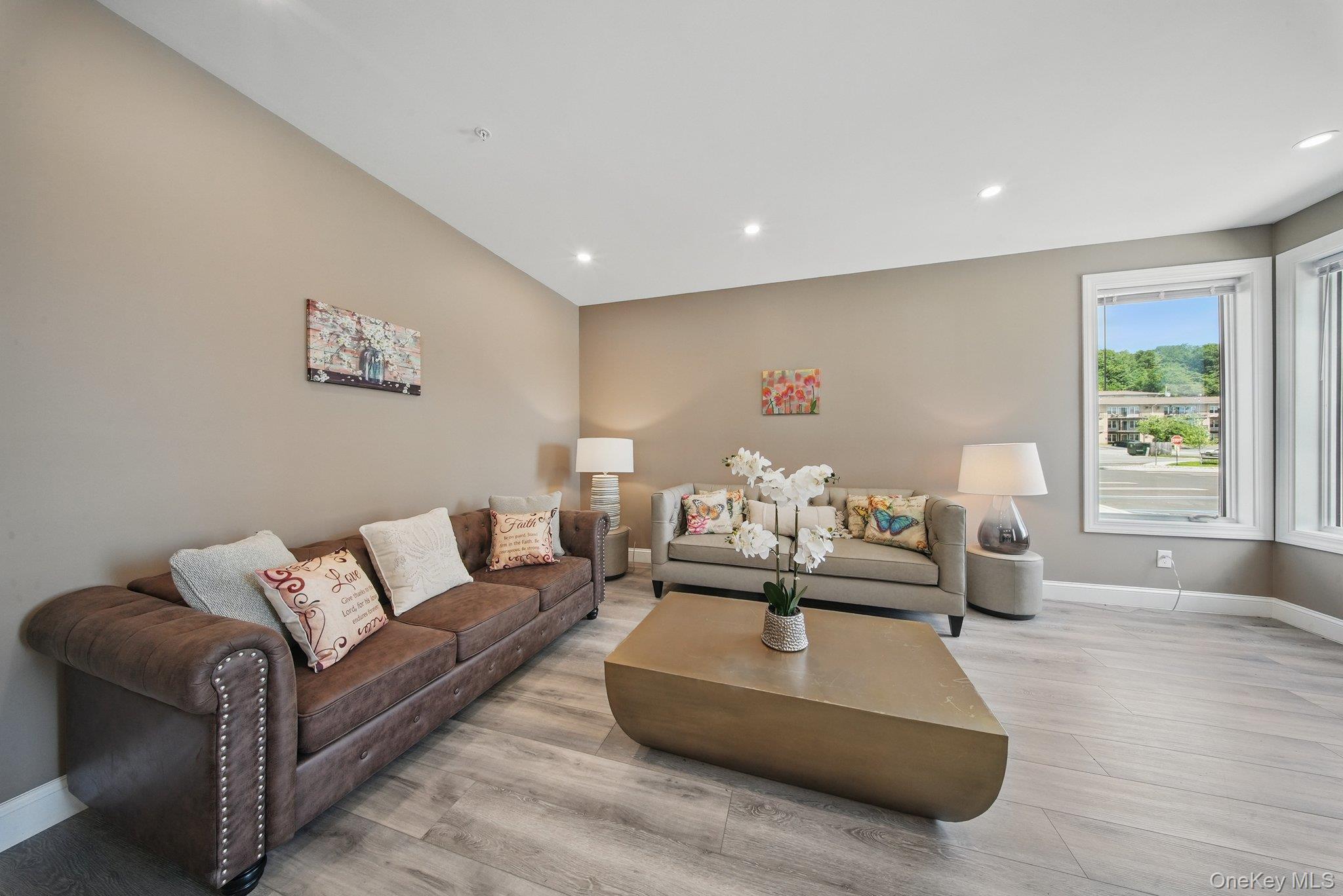 2 Giada Lane, Unit 1 photo 15