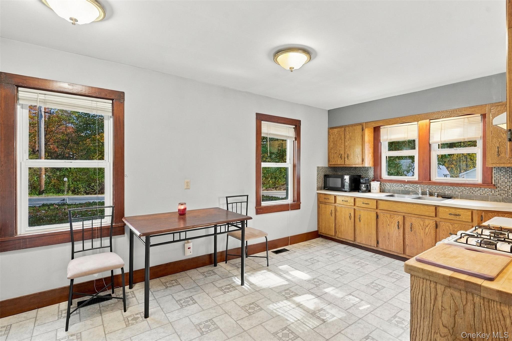 1649 Lucas Avenue Extension – For Sale photo 9