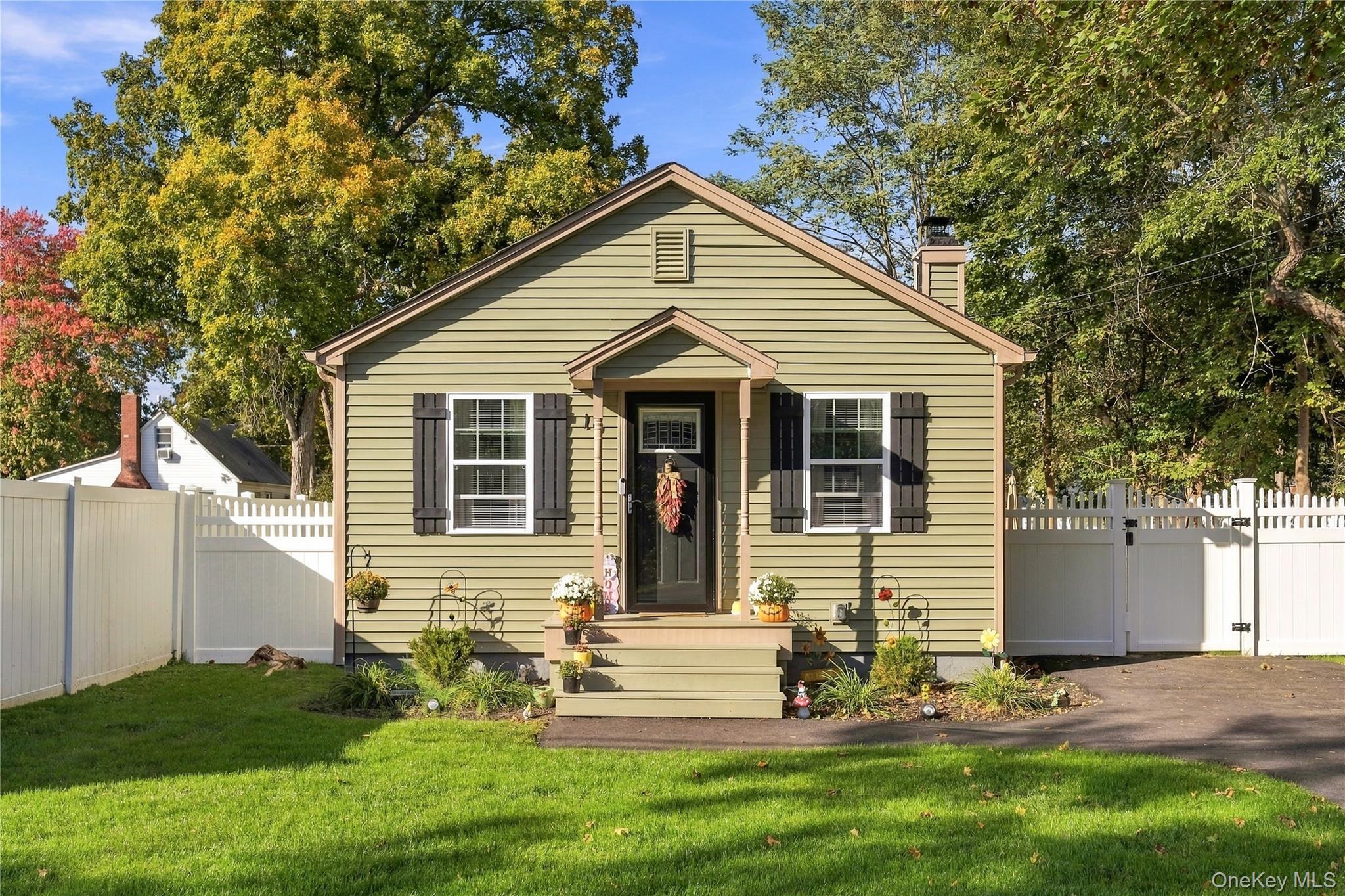 19 Lacrosse Road – For Sale