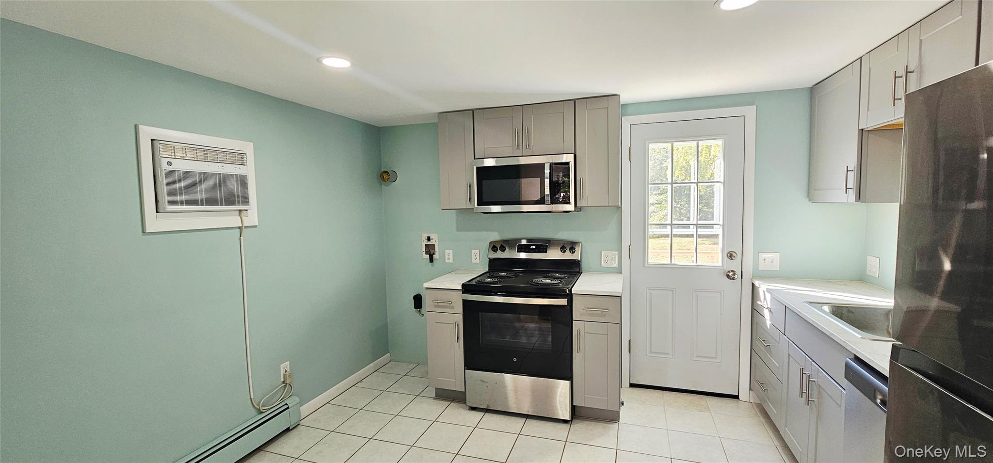 73 Peters Lane – For Rent photo 5