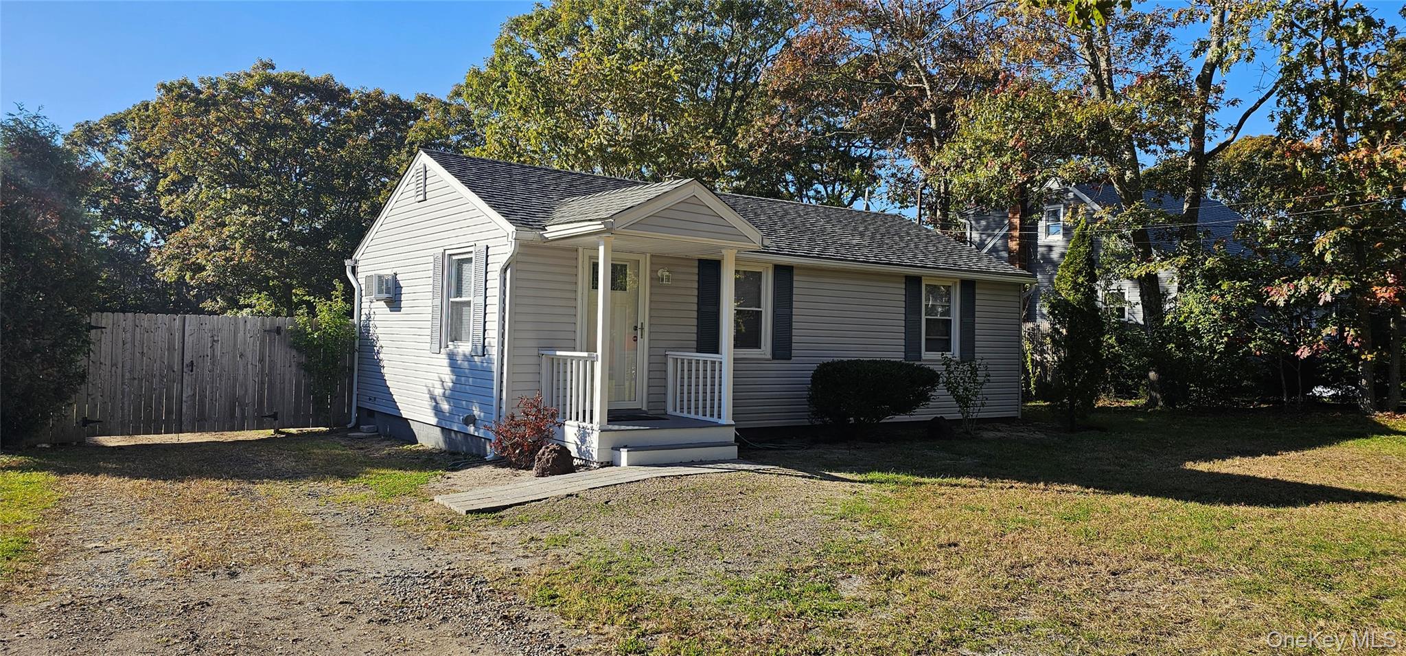 73 Peters Lane – For Rent