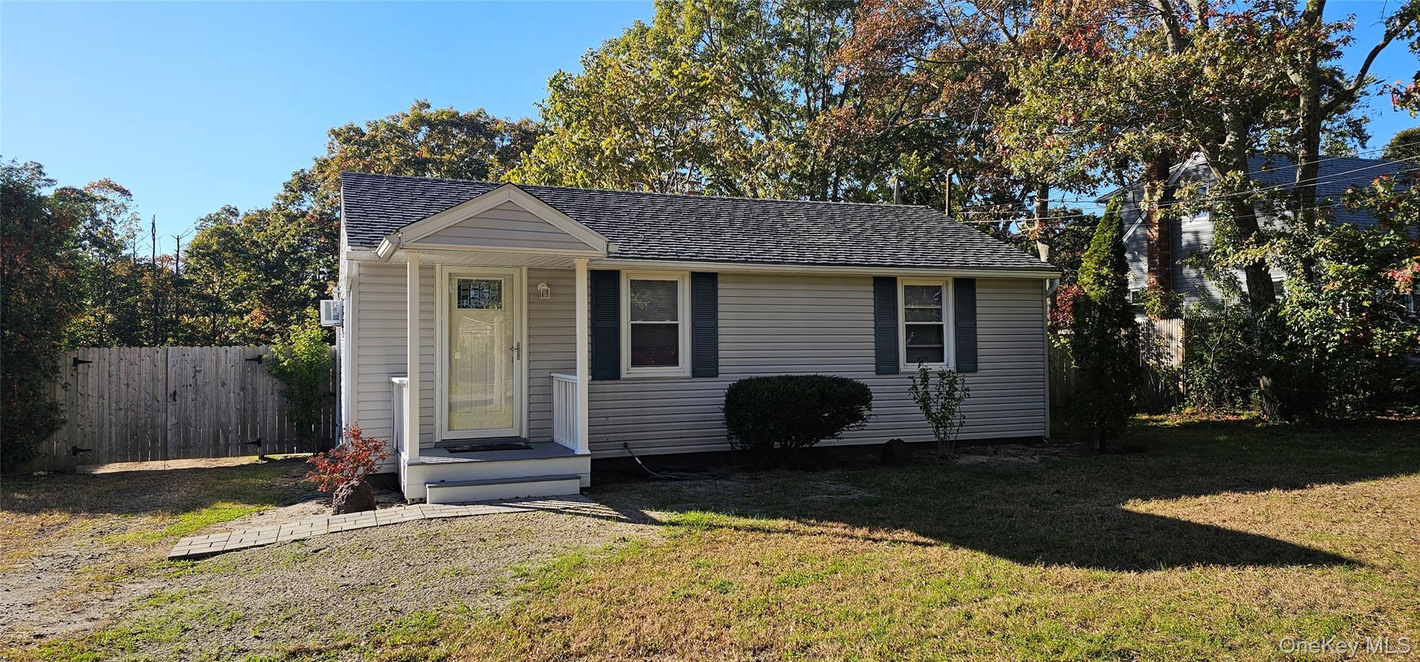 73 Peters Lane – For Rent photo 2