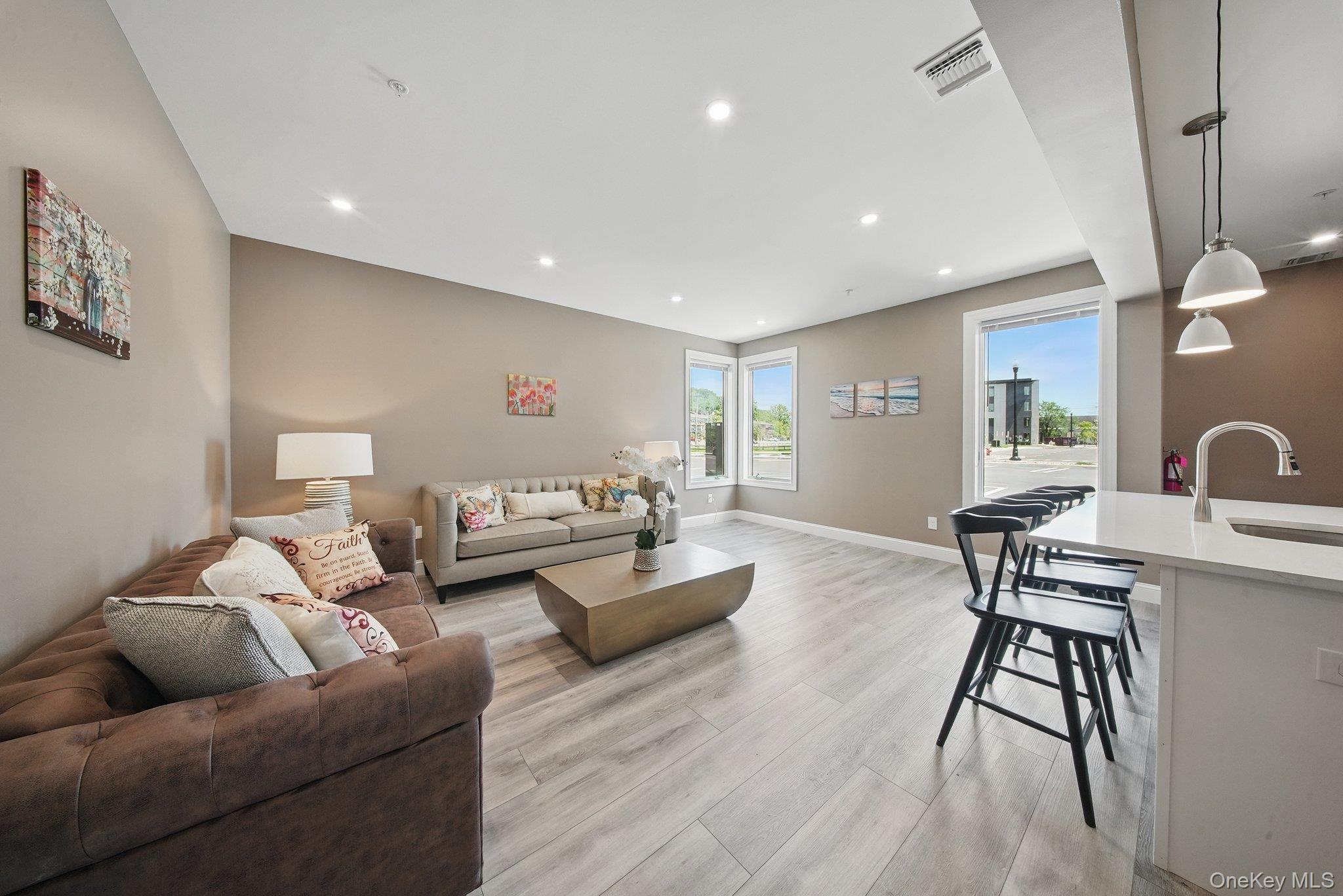 2 Giada Lane, Unit 5 photo 13