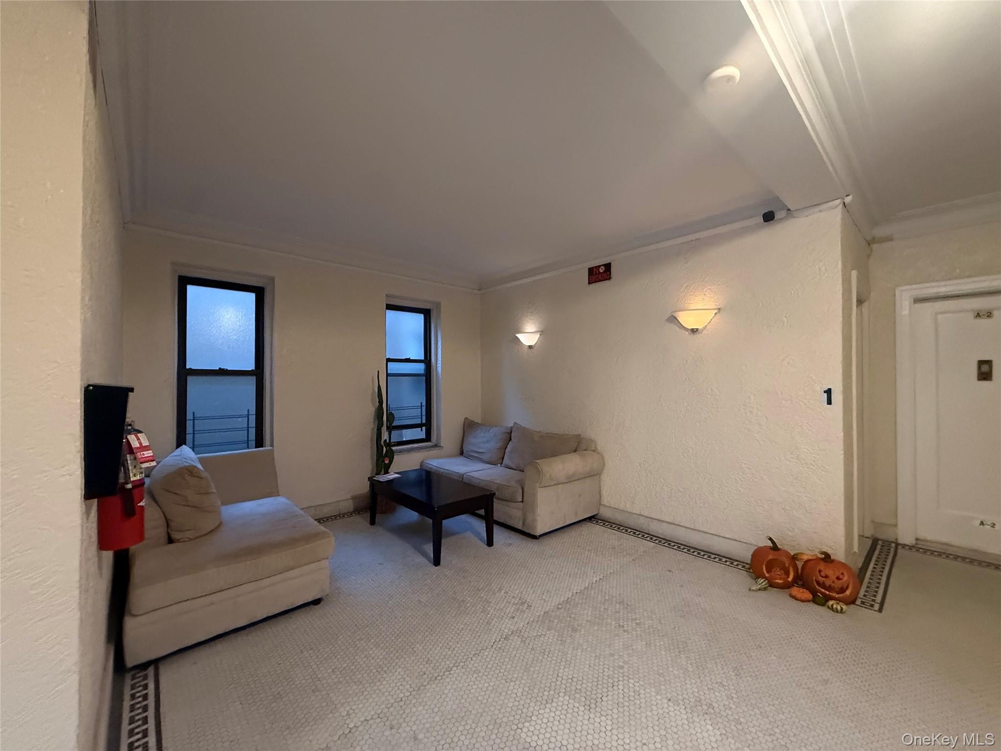 4528 Smart Street – For Sale photo 4