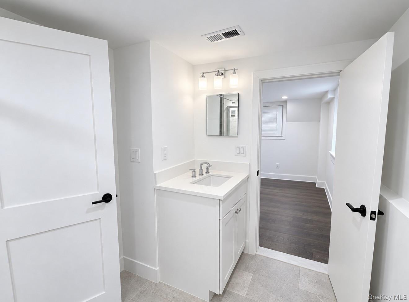 27 Hastings Avenue – For Sale photo 20