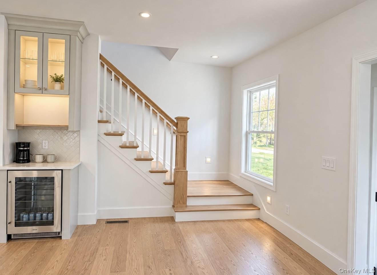 27 Hastings Avenue – For Sale photo 2