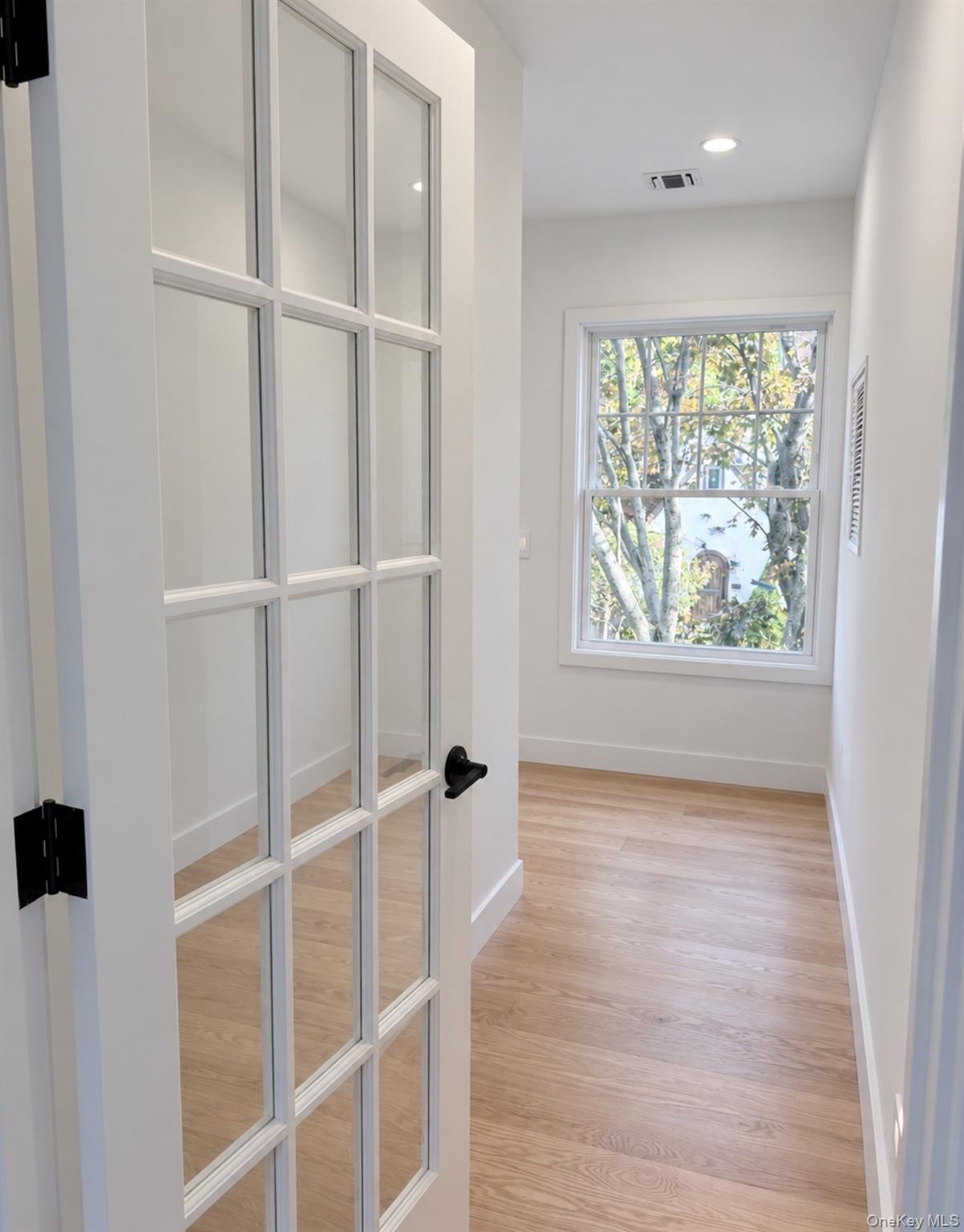 27 Hastings Avenue – For Sale photo 14