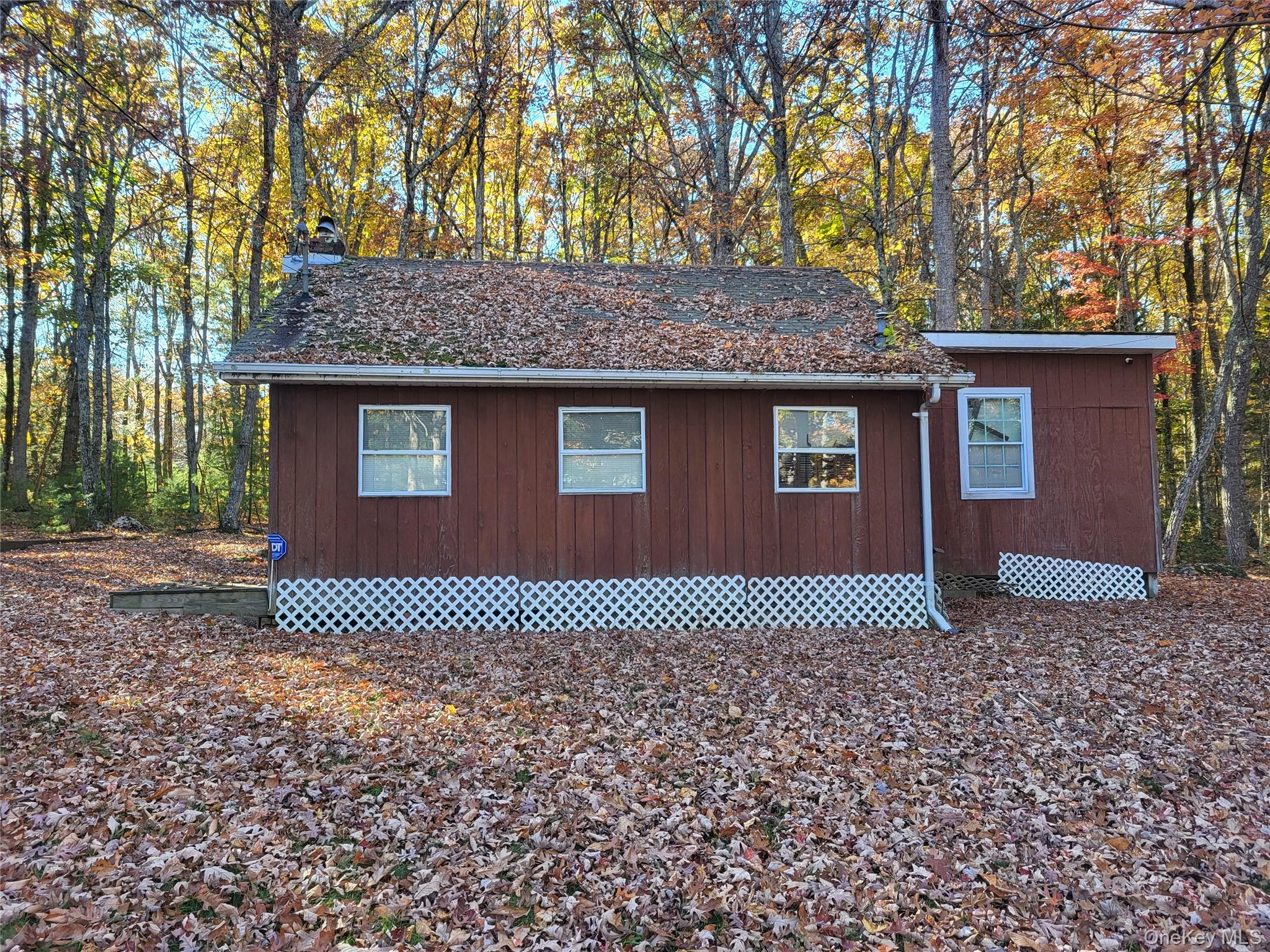 109 Delaware Trail – For Sale photo 2