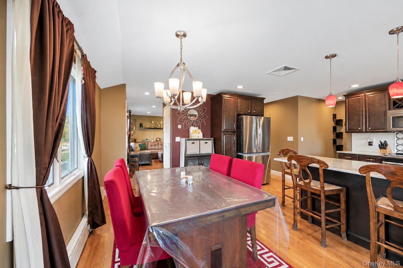 16 Neptune Avenue – For Sale photo 21