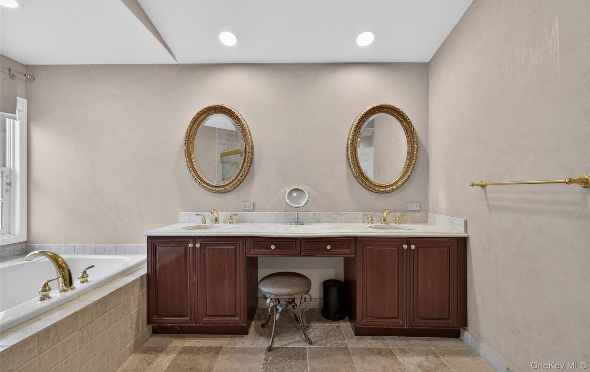 130 Sagamore Drive – For Sale photo 28
