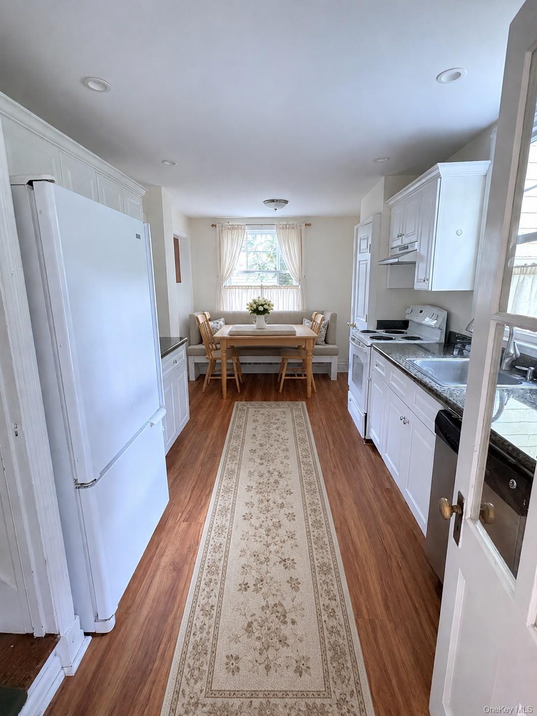 6 Tower Rd – For Rent photo 4