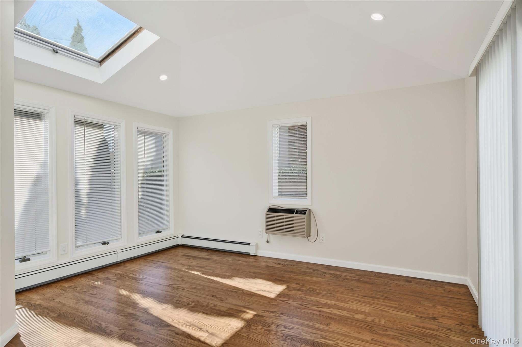 25 Bella Vista Avenue – For Rent photo 22