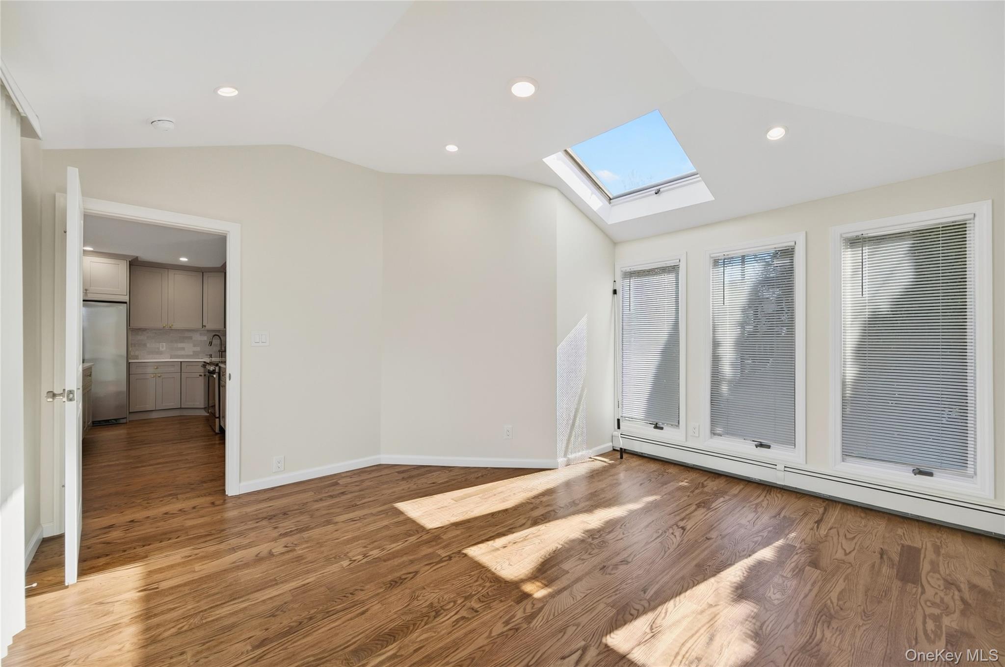 25 Bella Vista Avenue – For Rent photo 20