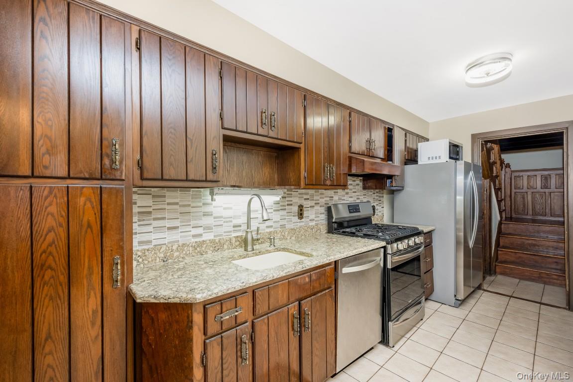 88-23 Rutledge Avenue – For Sale photo 14