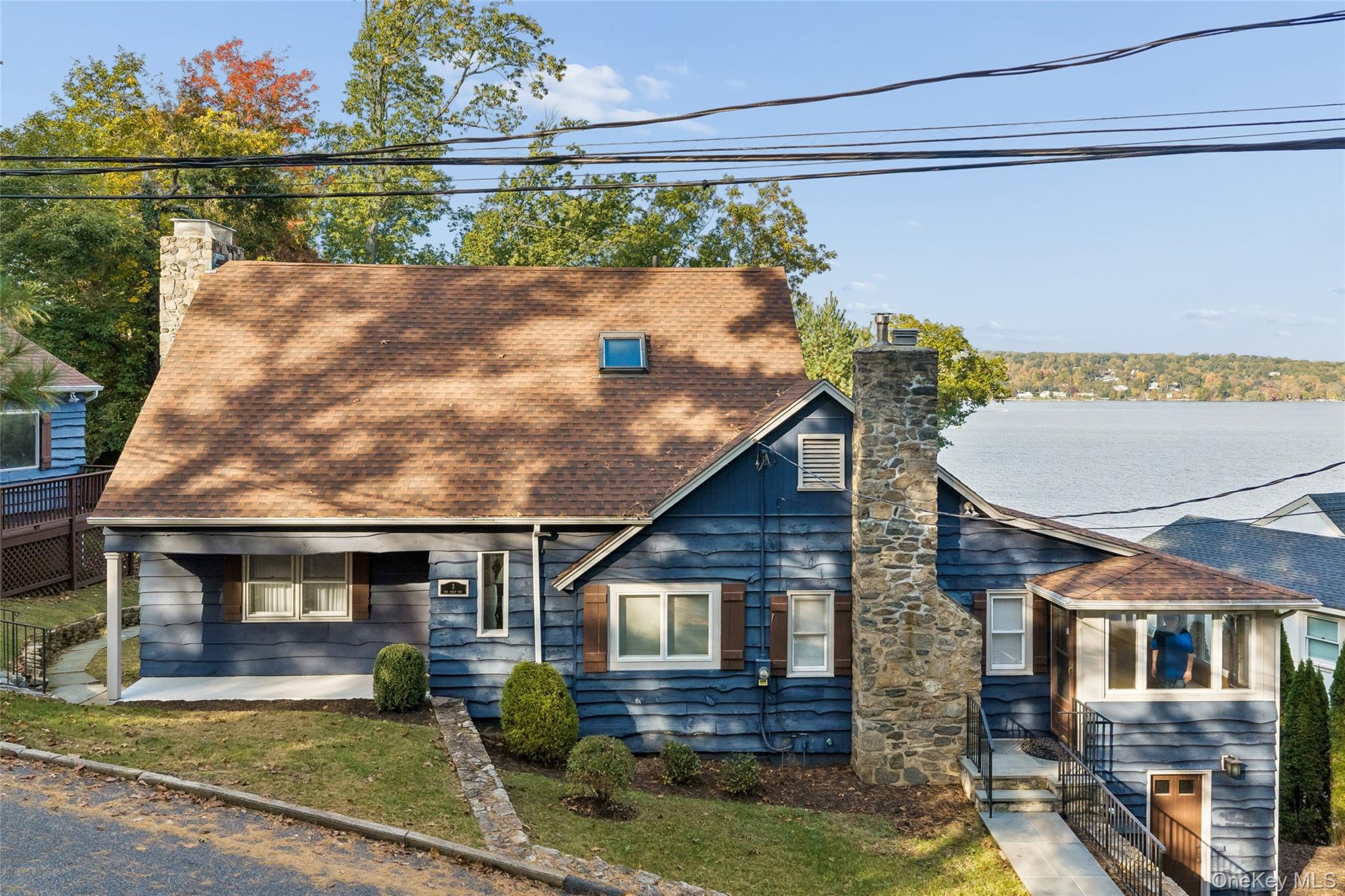 3 The Crest Way – For Sale photo 2
