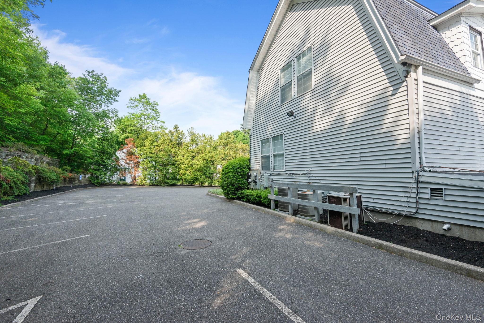 802 Fort Salonga Road – For Rent photo 9