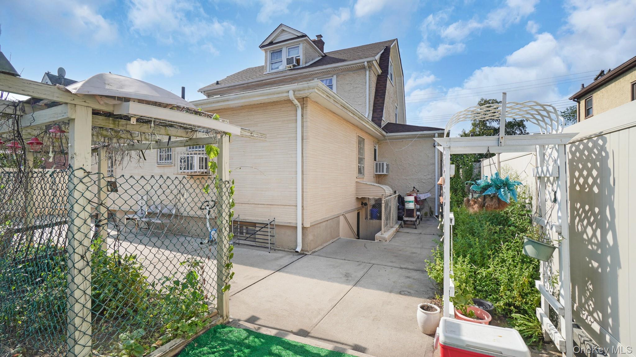 222-26 93rd Avenue – For Sale photo 4