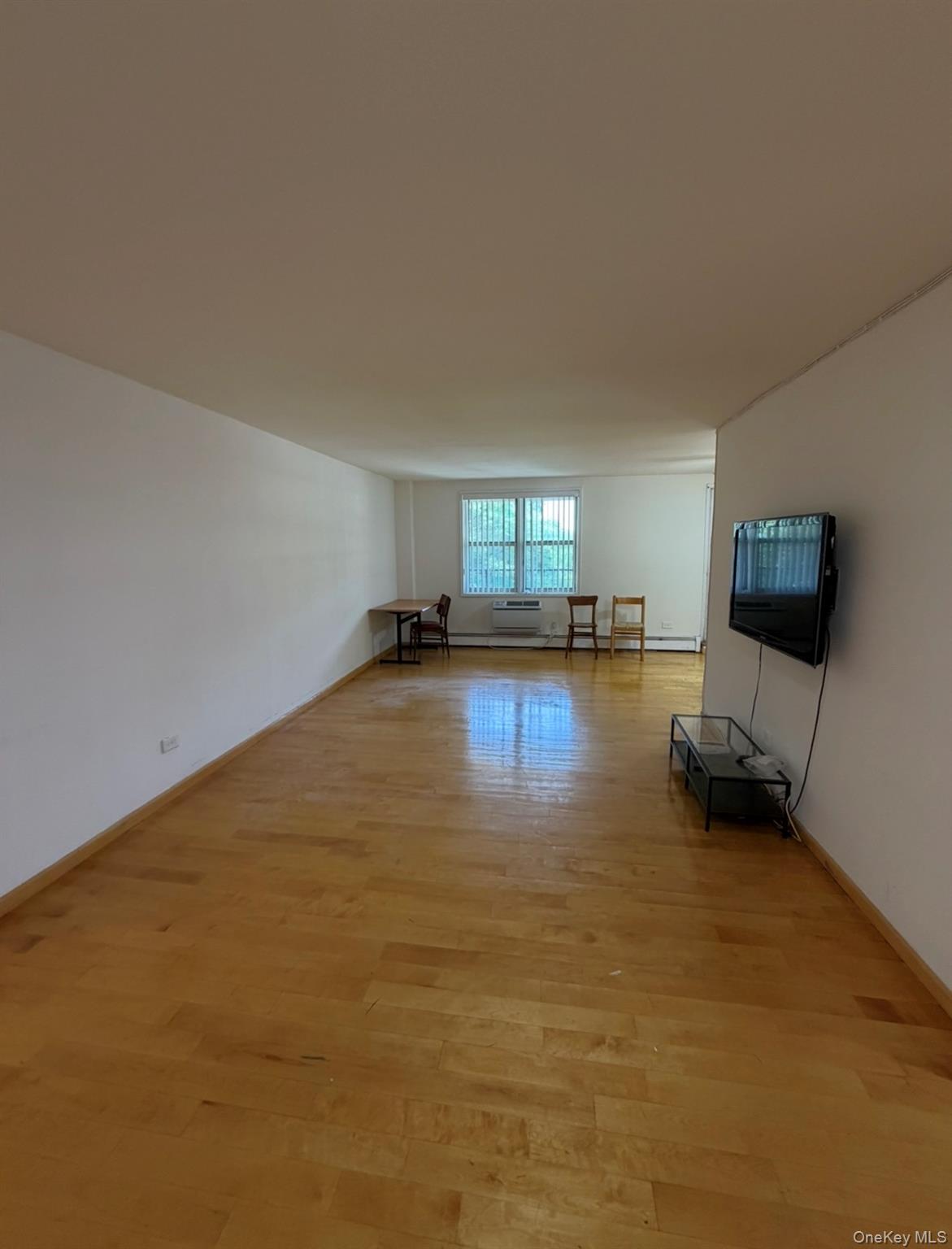 140-55 34 Avenue, Unit 4R