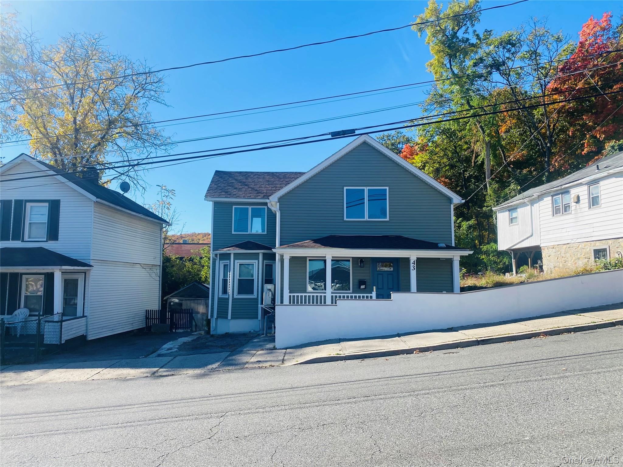 43 Schneider Avenue – For Rent photo 2