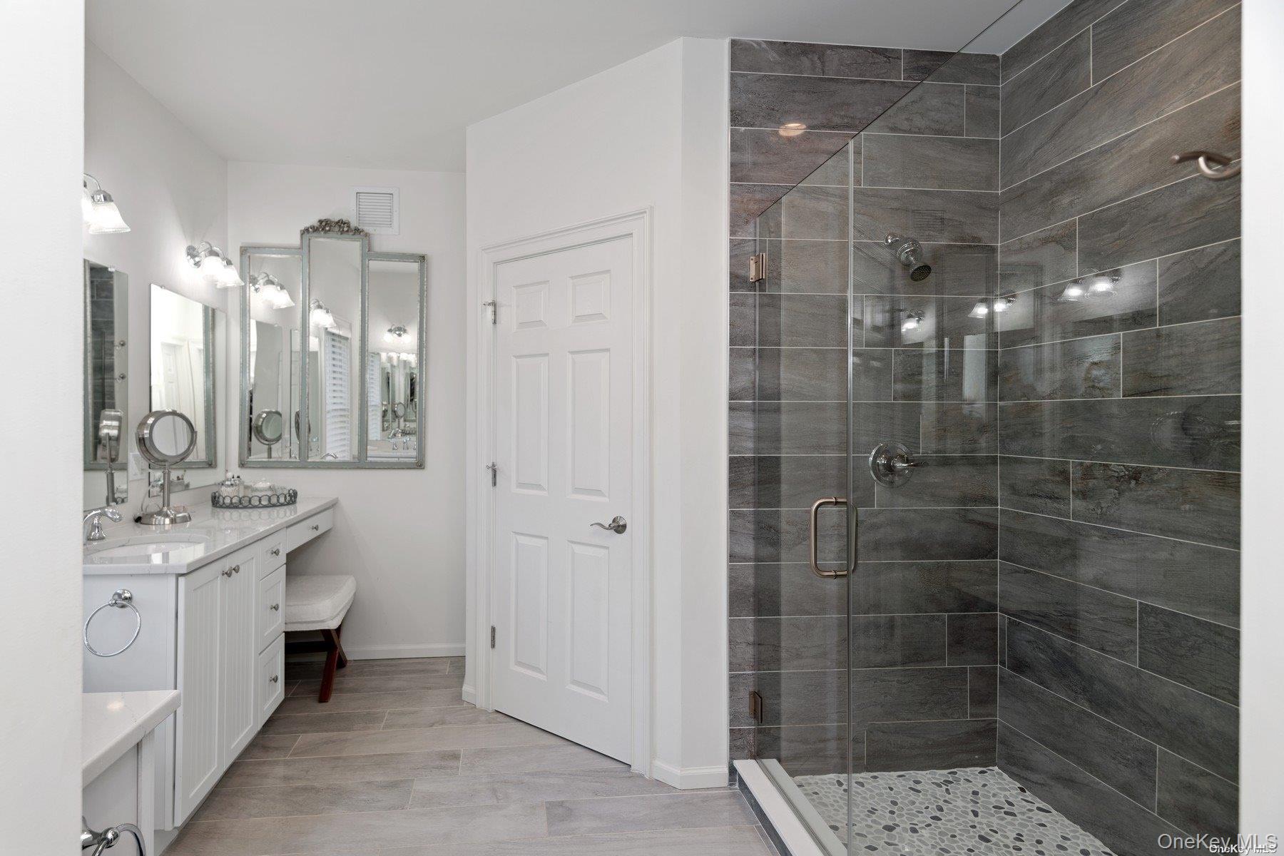 77 Library Avenue – For Rent photo 15