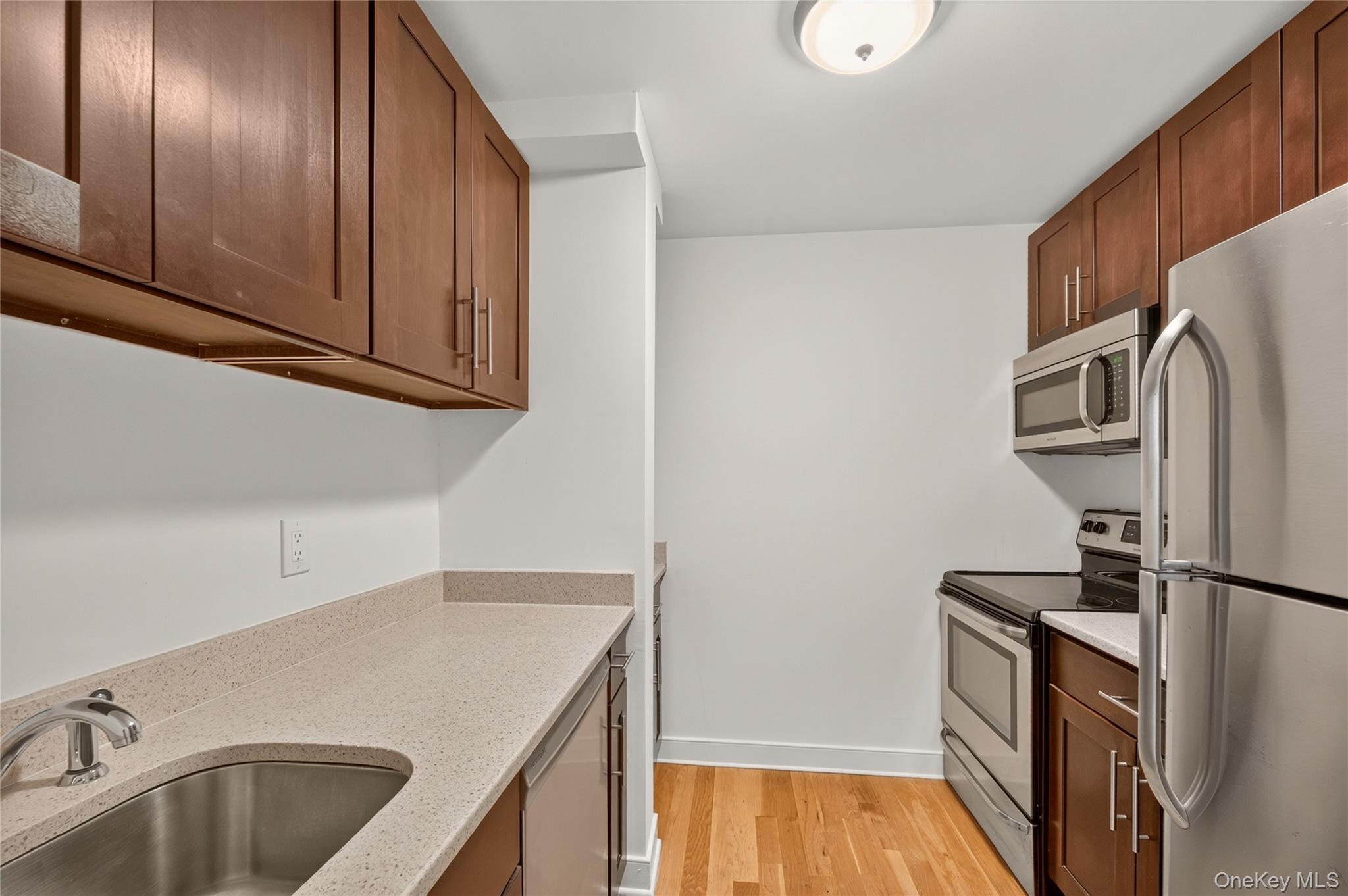 1 Herbert Avenue, Unit 2C photo 8