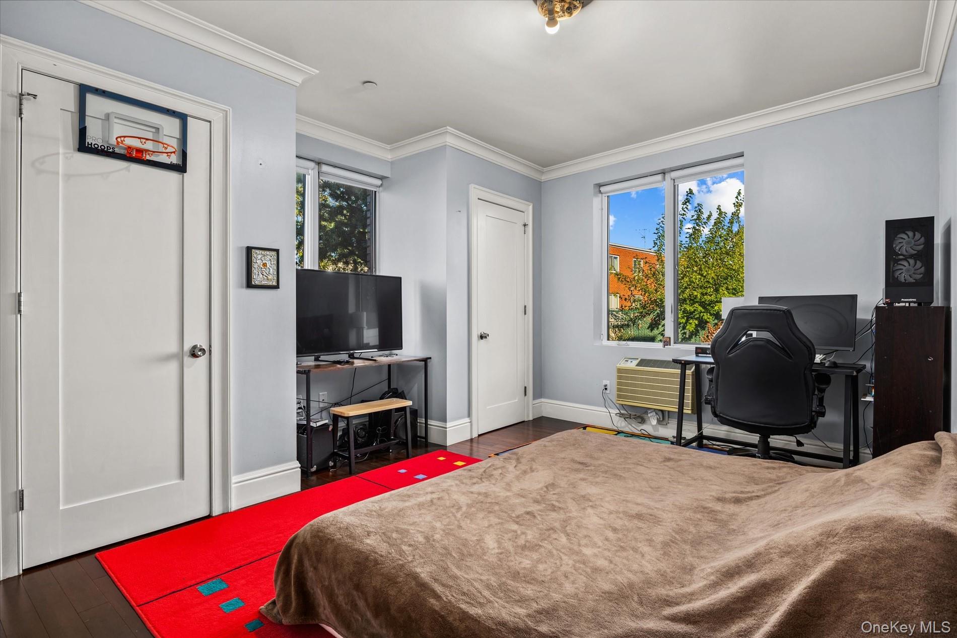 6641 69th Street, Unit 1E photo 9
