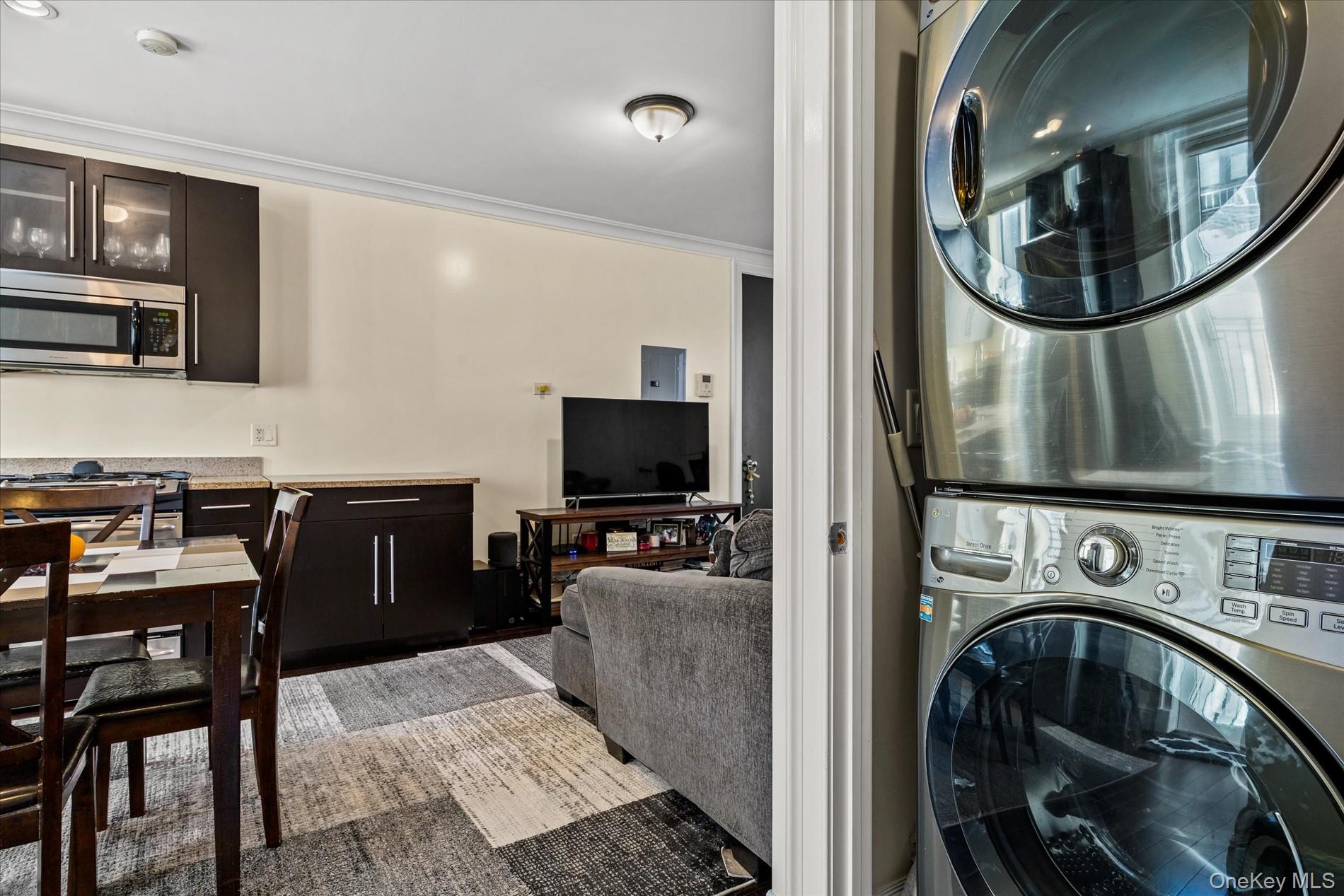 6641 69th Street, Unit 1E photo 8