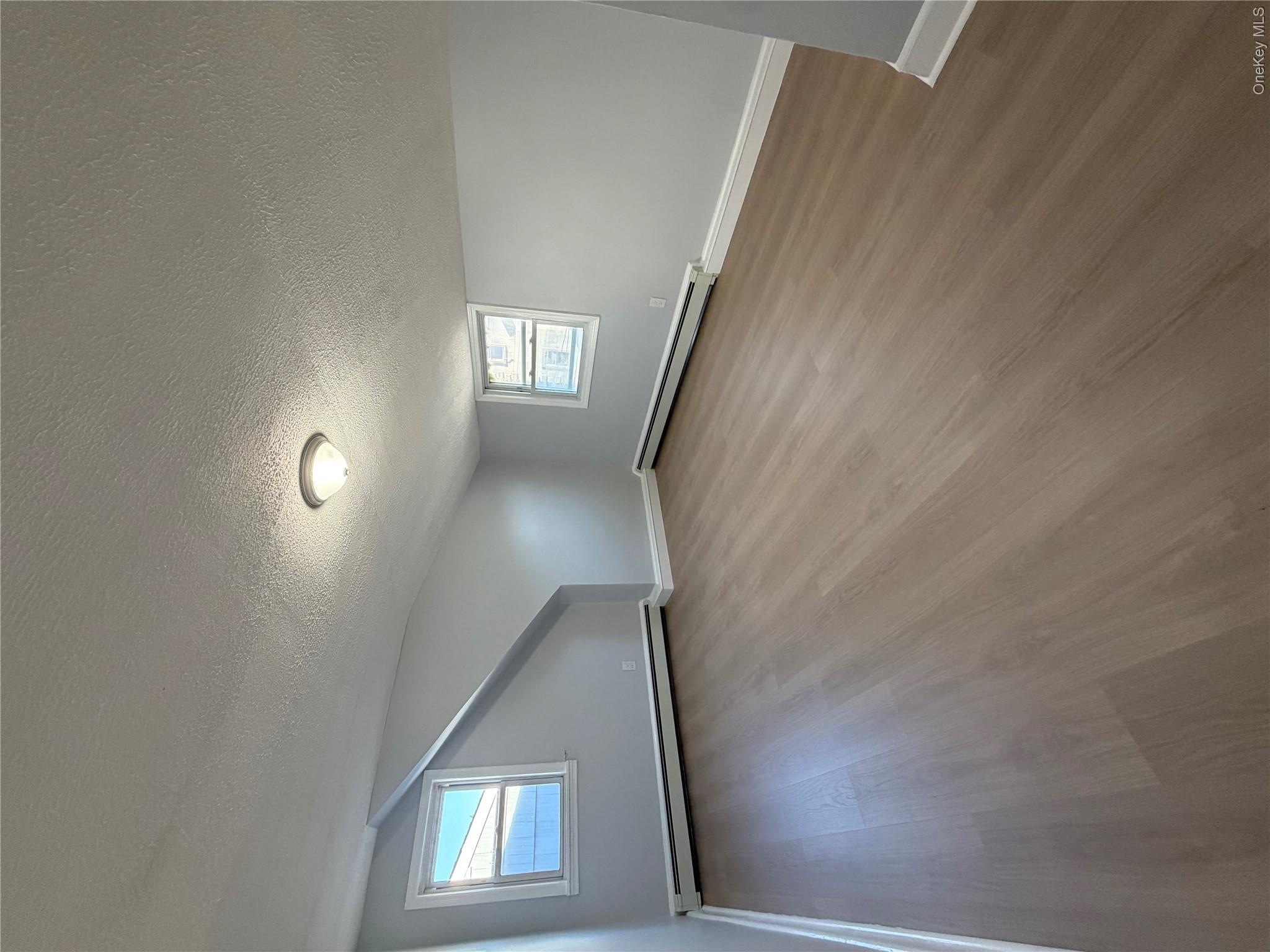 243 Center Avenue, Unit Unit 3 photo 5