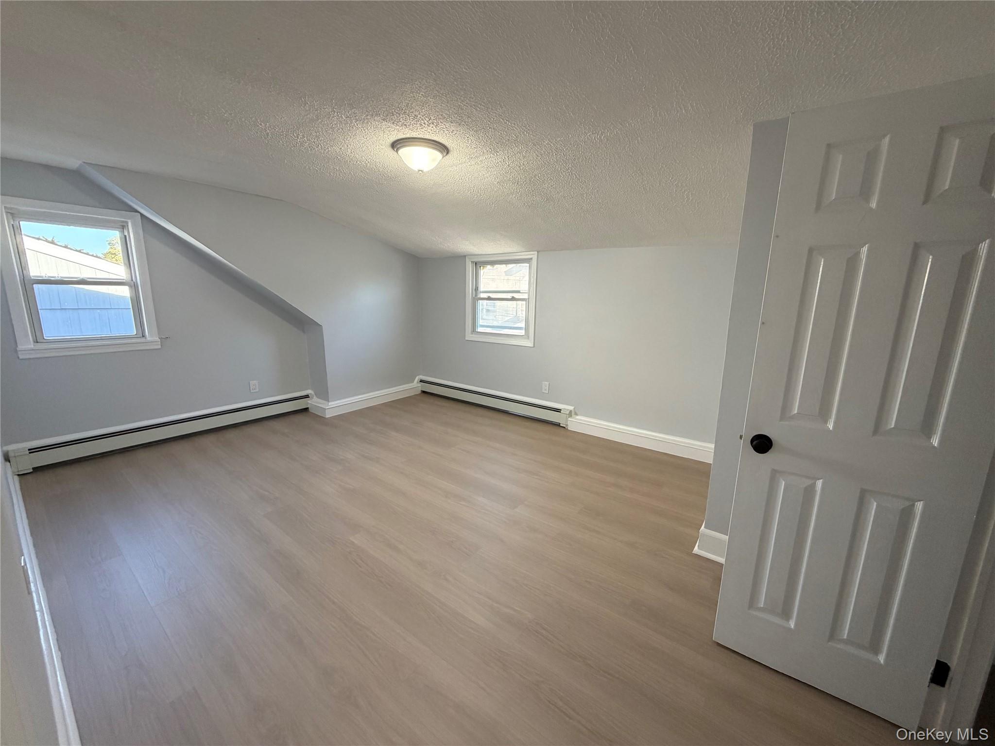 243 Center Avenue, Unit Unit 3 photo 4