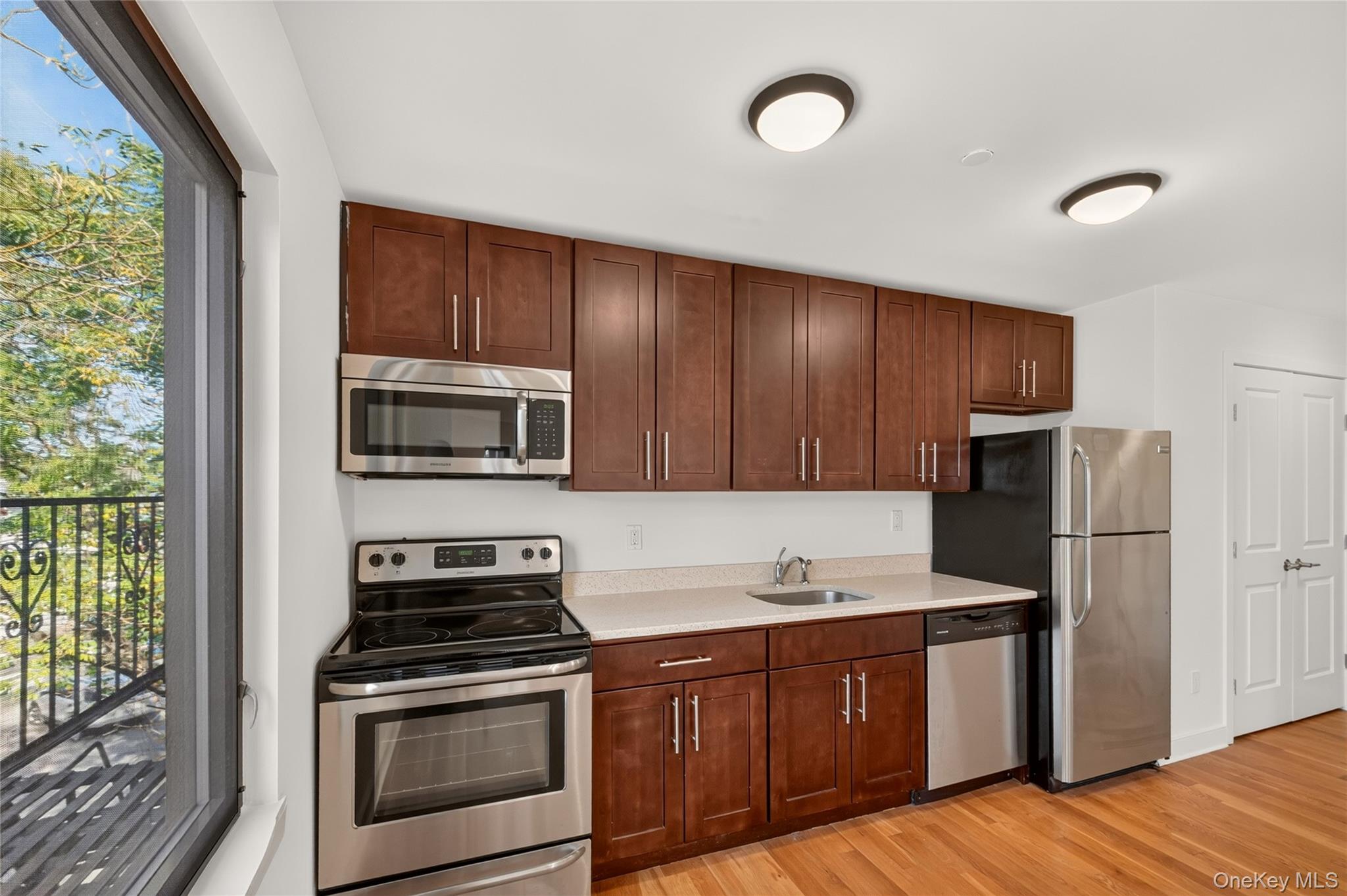 1 Herbert Avenue, Unit 2D photo 9