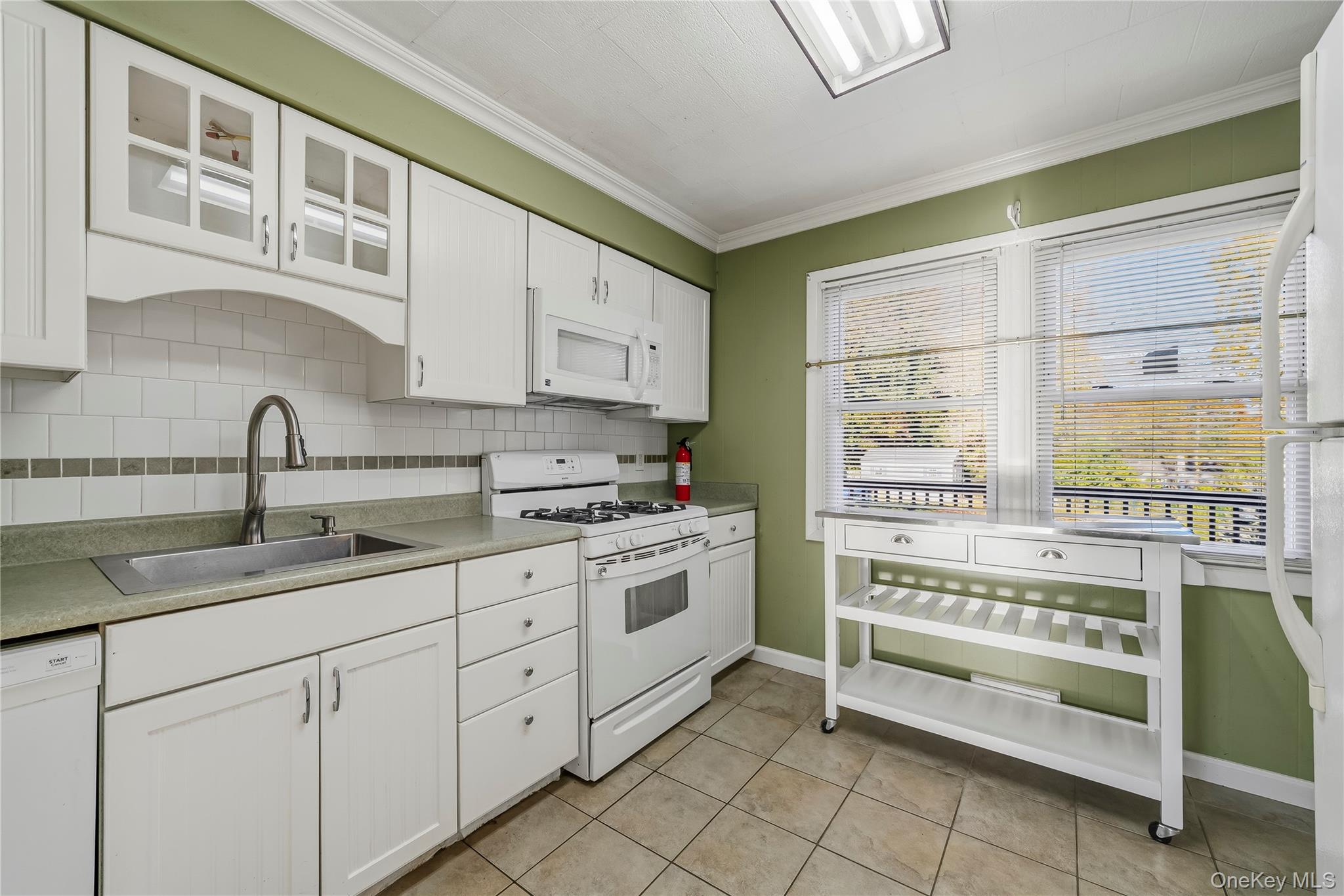 12 Woodland Road – For Sale photo 13