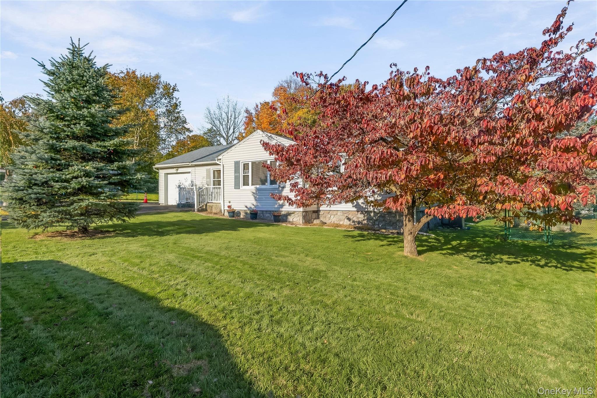 12 Woodland Road – For Sale photo 3