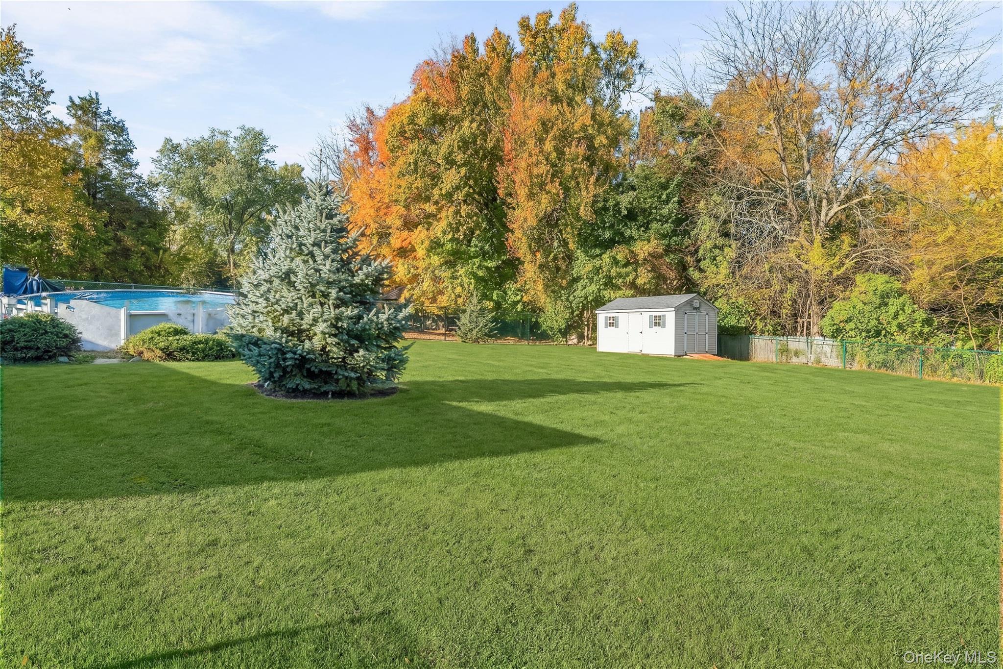12 Woodland Road – For Sale photo 43