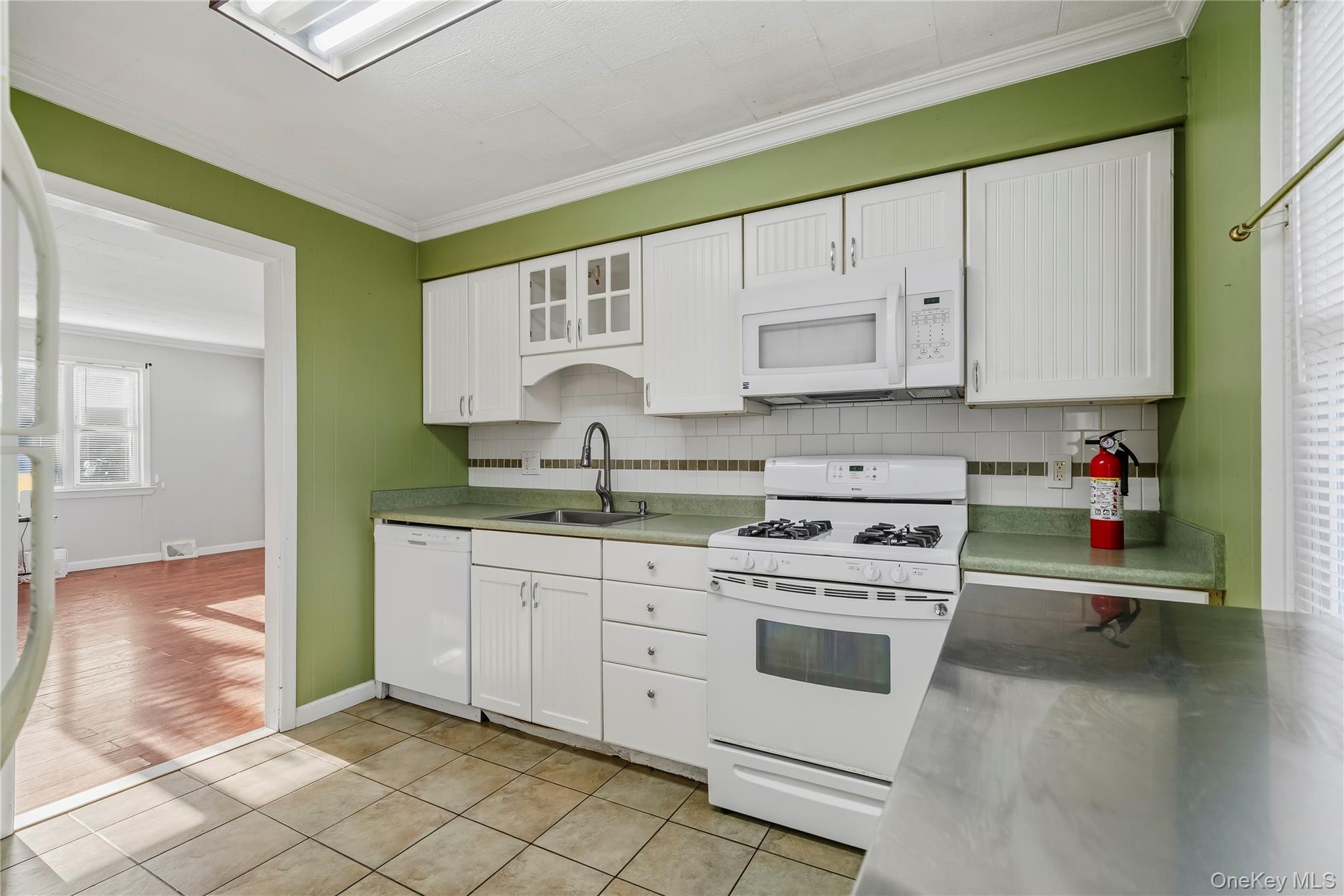 12 Woodland Road – For Sale photo 14