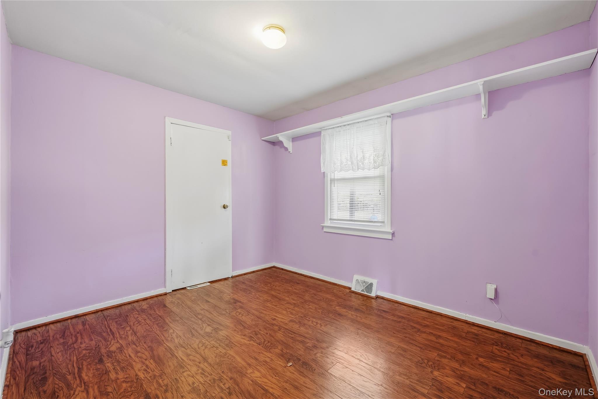 12 Woodland Road – For Sale photo 27