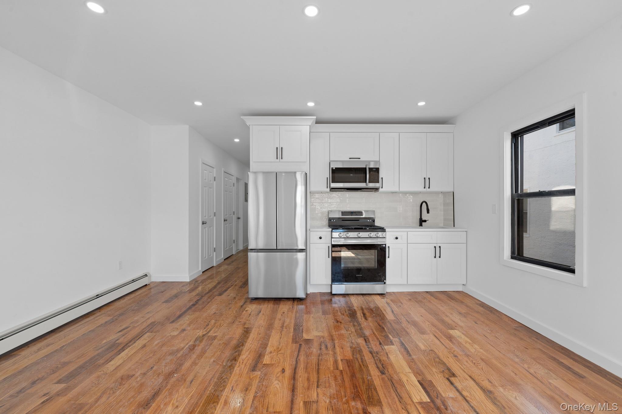 13515 Francis Lewis Boulevard – For Sale photo 3
