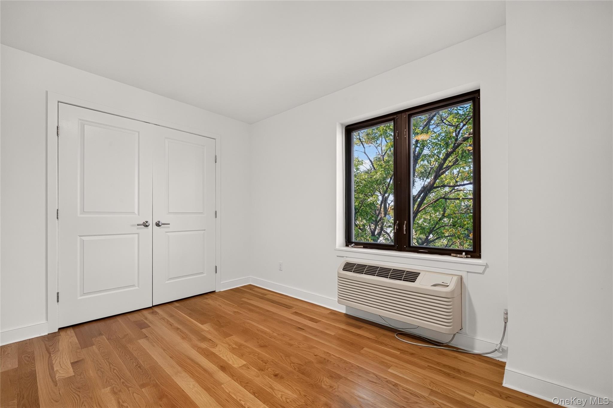 1 Herbert Avenue, Unit 2E photo 13