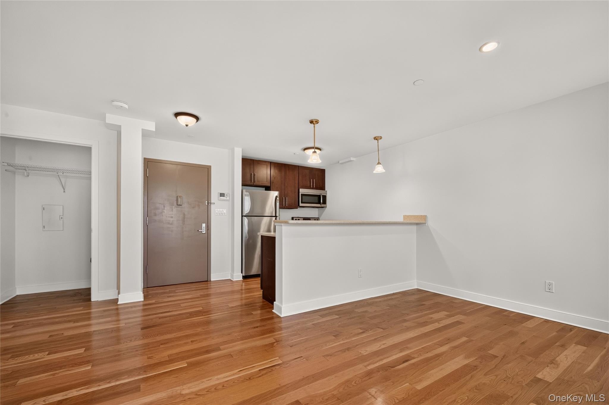 1 Herbert Avenue, Unit 2E photo 4
