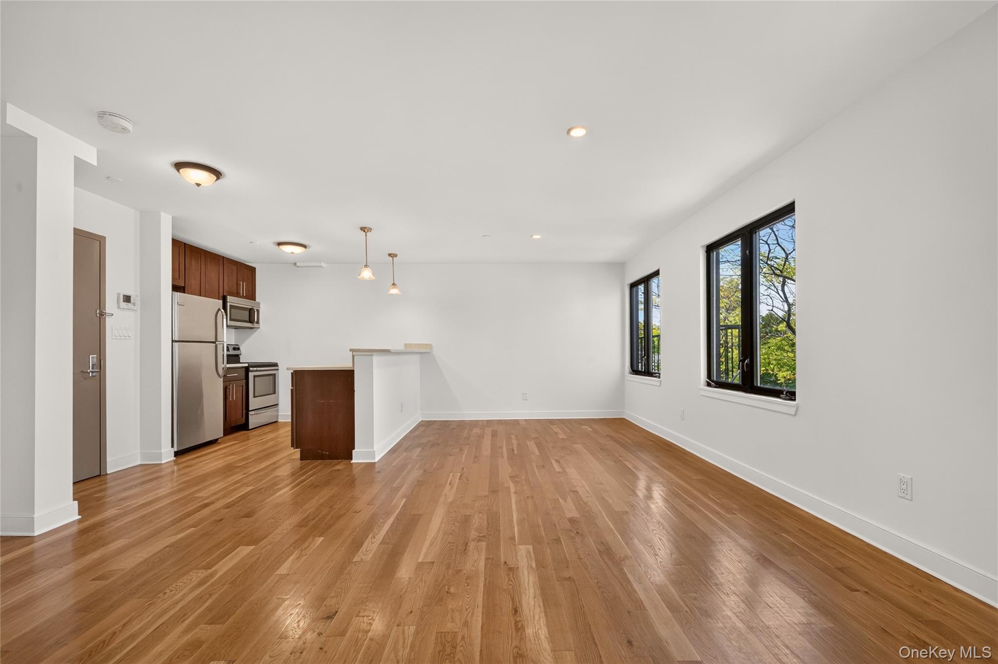 1 Herbert Avenue, Unit 2E photo 5