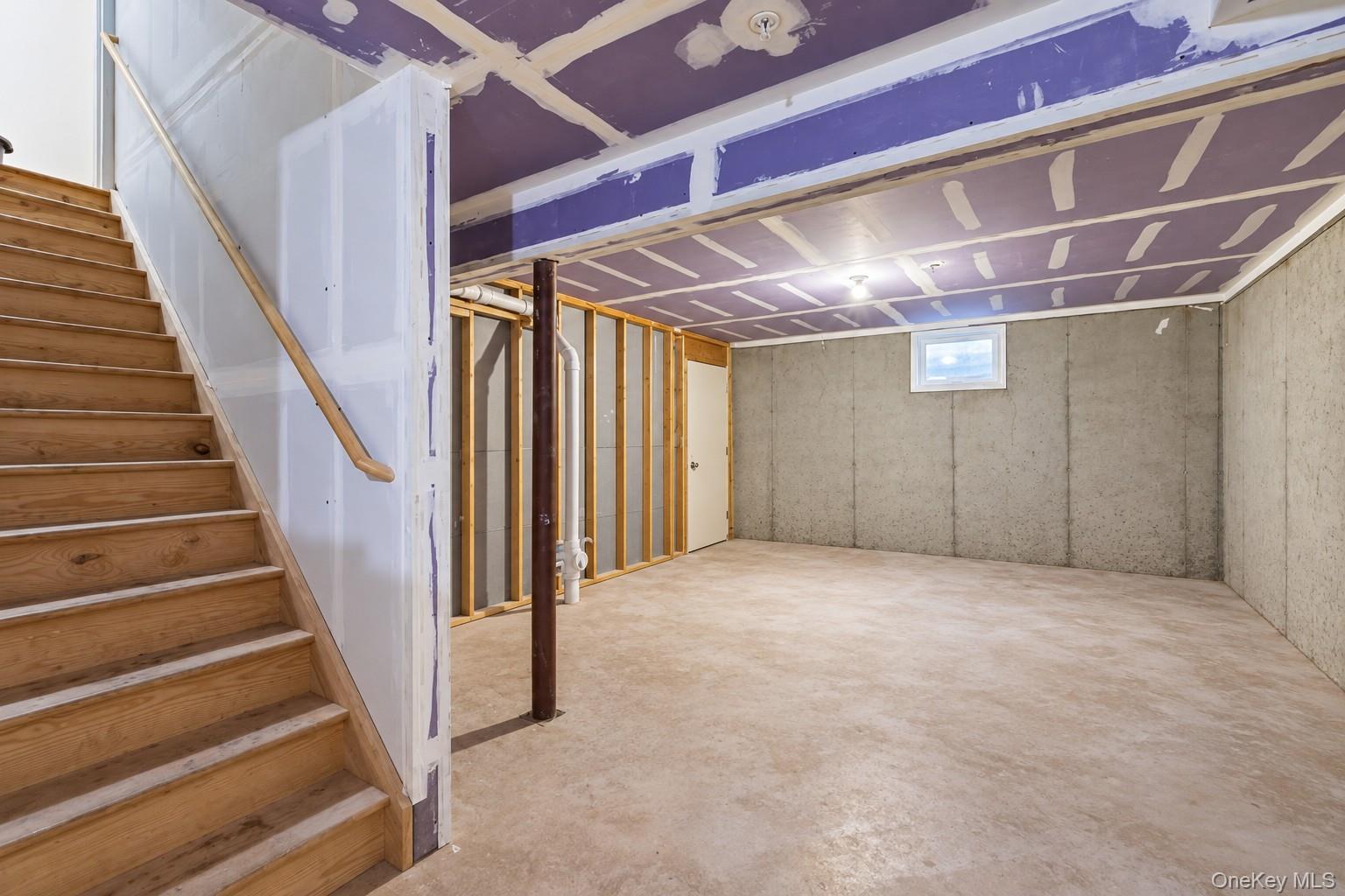 61 Blauvelt Road, Unit 102 photo 36
