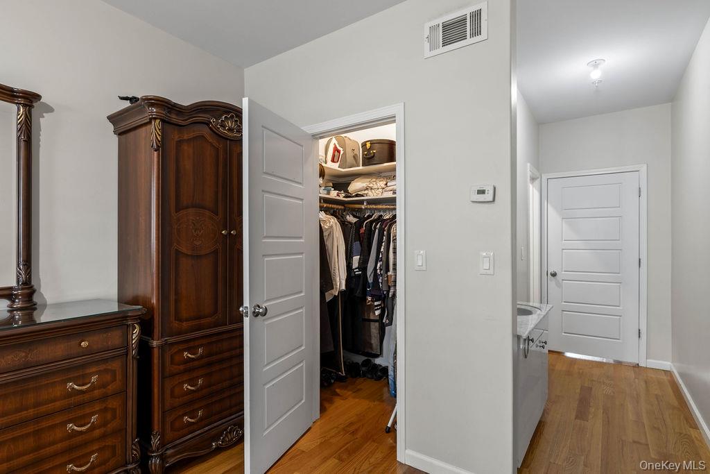 61 Blauvelt Road, Unit 102 photo 32