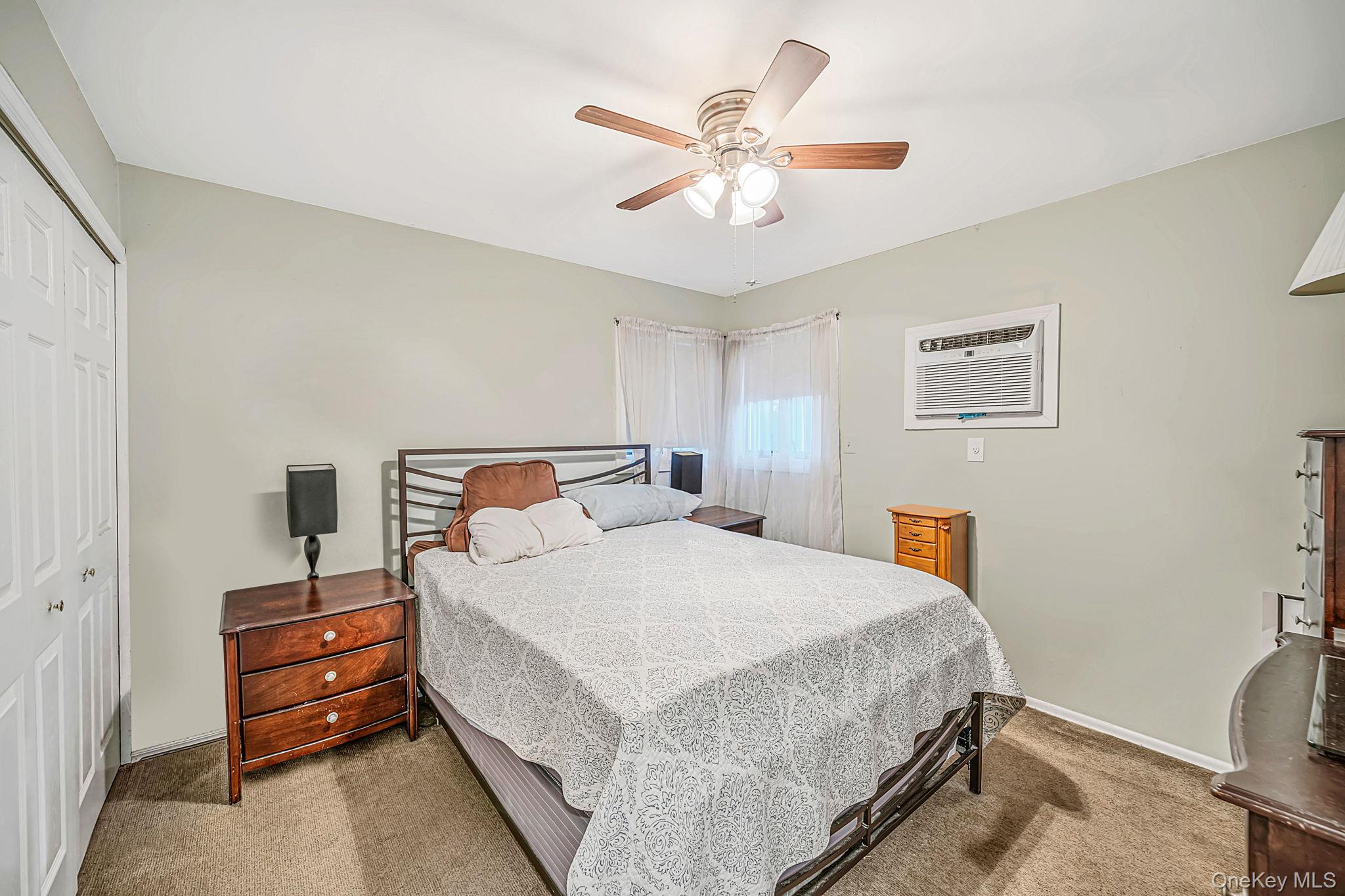 621 Connetquot Avenue – For Sale photo 13